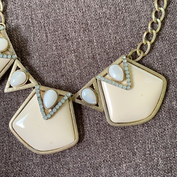 Danielle Stevens-Statement Fashion Necklace - Picture 4 of 9